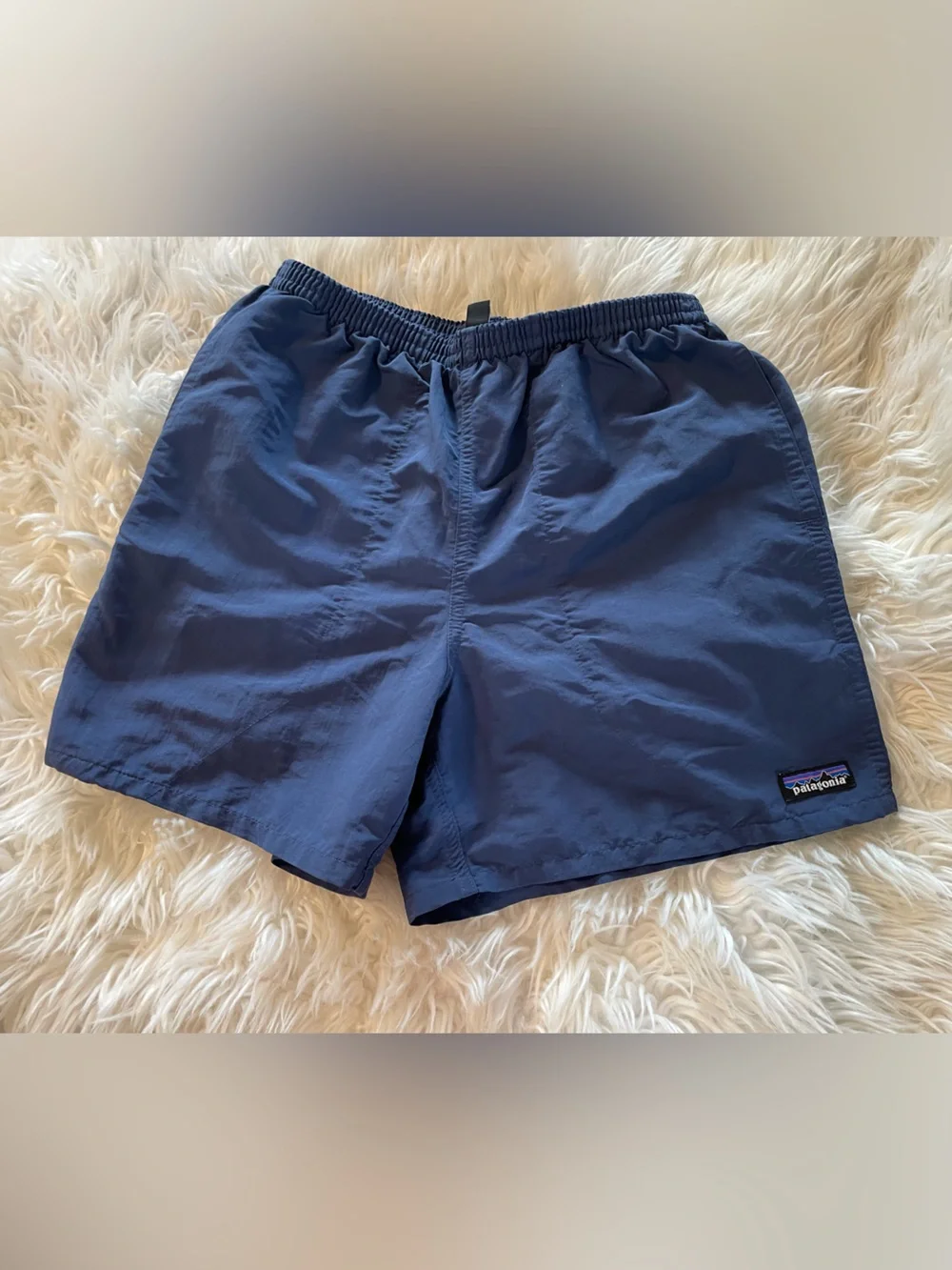 Patagonia Men’s Baggies Blue Shorts Without Liner  Size Small; 57021